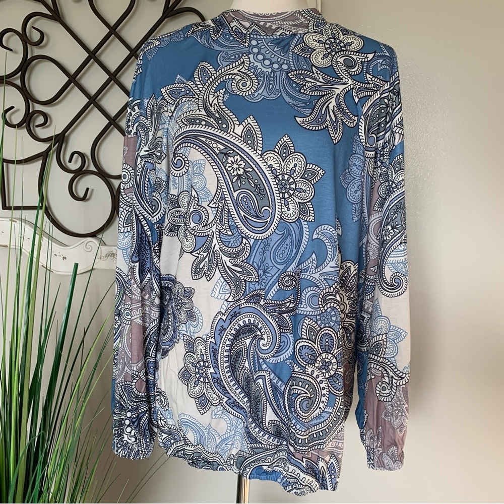 NEW! Size Large Long Sleeve Blue Top with High Neckline & Blouson Bottom